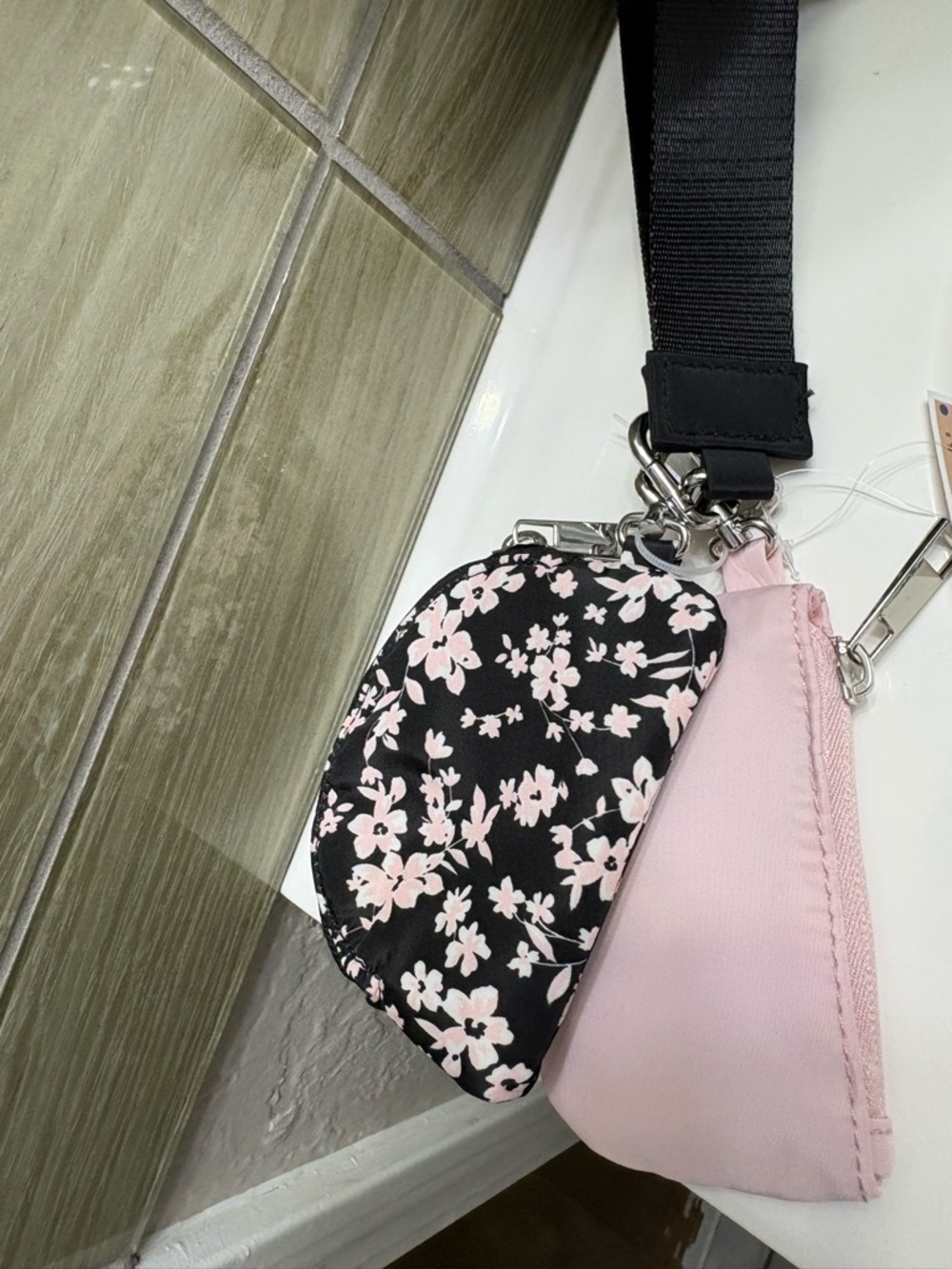 Floral Wristlet Key Coin Pouch Set - Picture 2 of 2